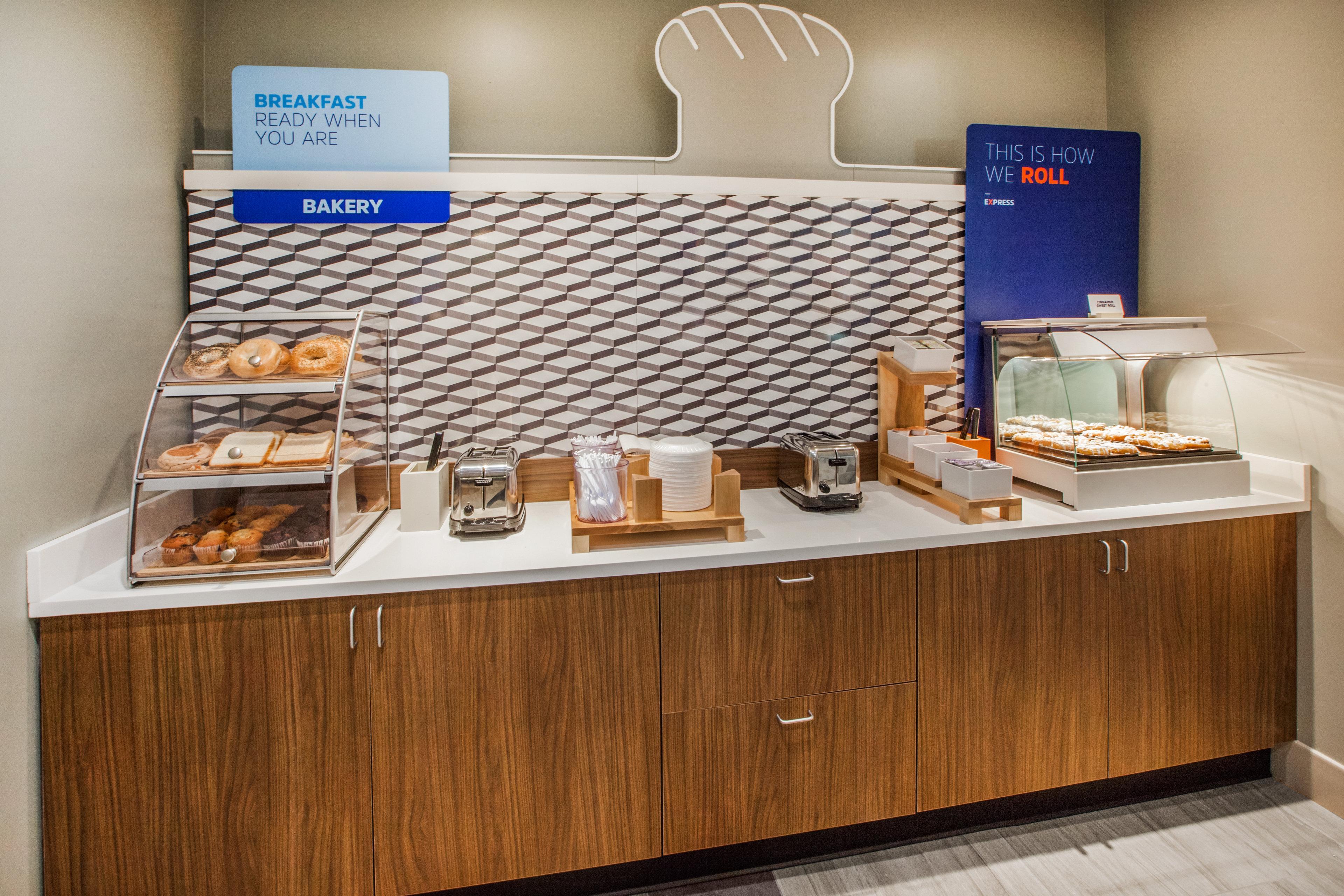 Express By Ihg 2* Fairfield